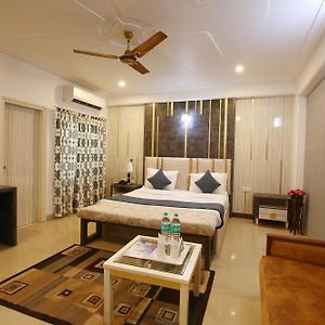 Hotel Oppera Delhi International Airport